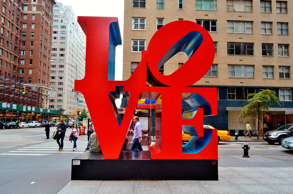 escultura love nueva york