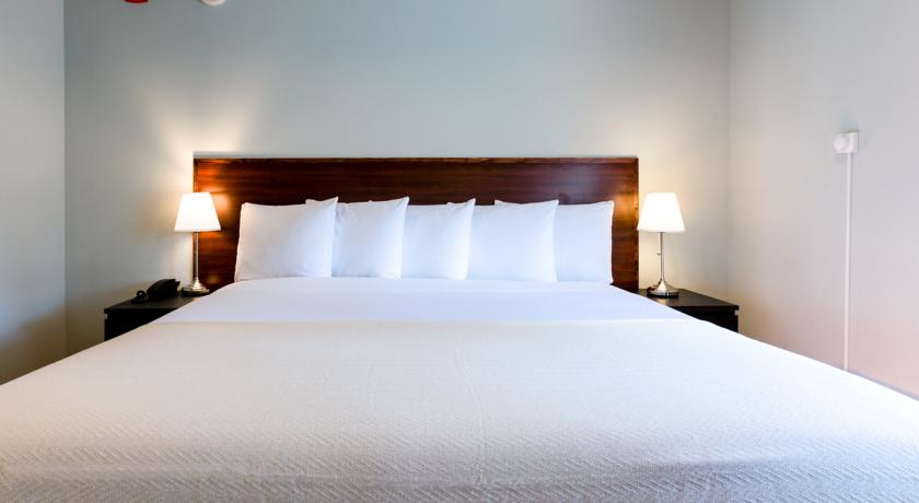 hoteles baratos long island city