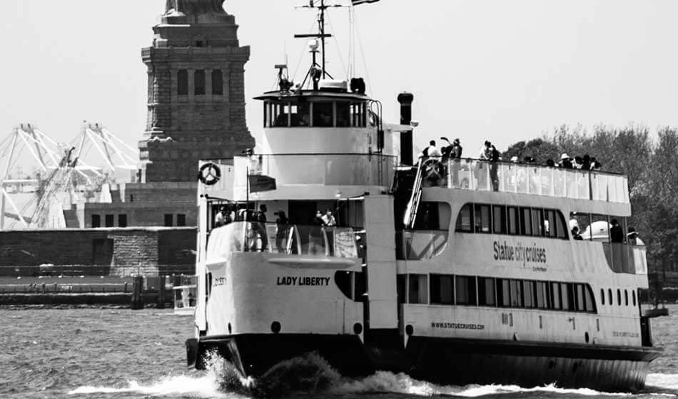 Ferry Estatua de la Libertad