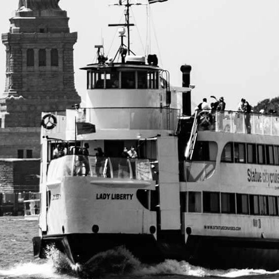 Ferry Estatua de la Libertad